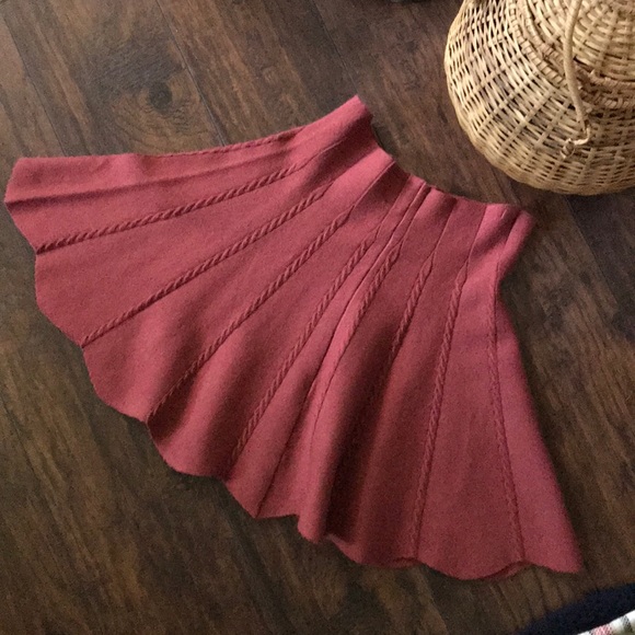 Skirt - Picture 3 of 3